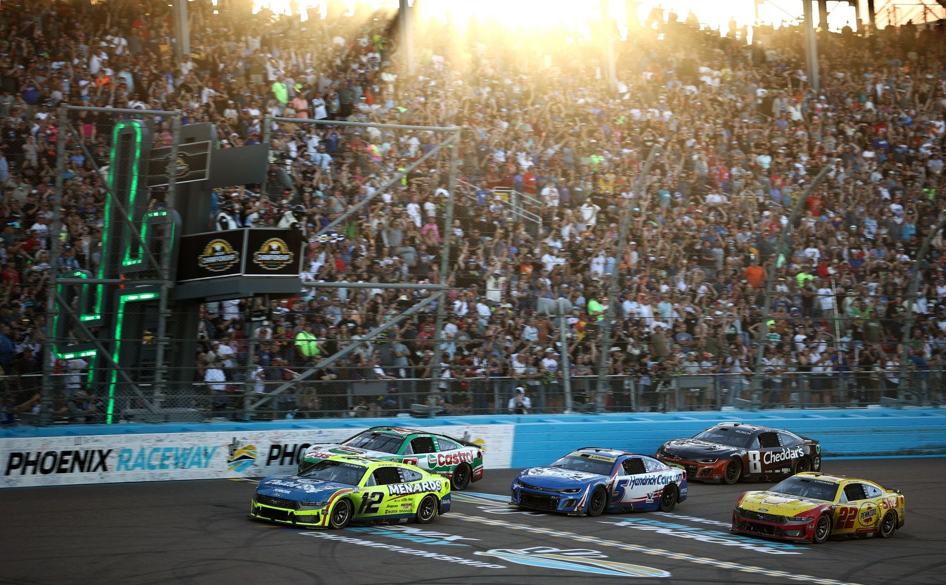 “Absolutely perfect”: NASCAR insider reacts as Chili’s lands major Chili Bowl sponsorship&nbsp;&nbsp;