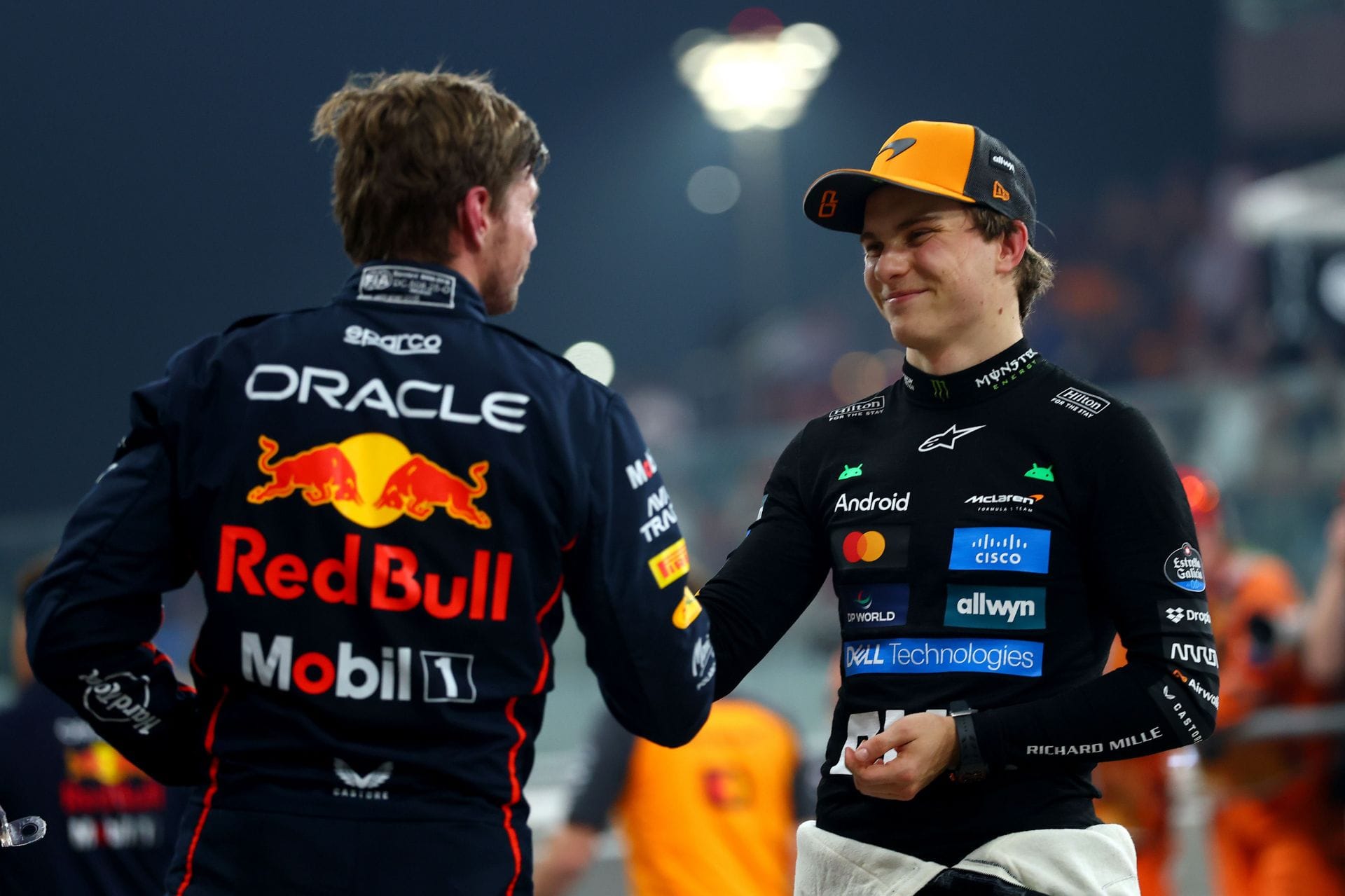 Max Verstappen shakes hands with Oscar Piastri after the F1 Abu Dhabi Grand Prix Qualifying - Source: Getty