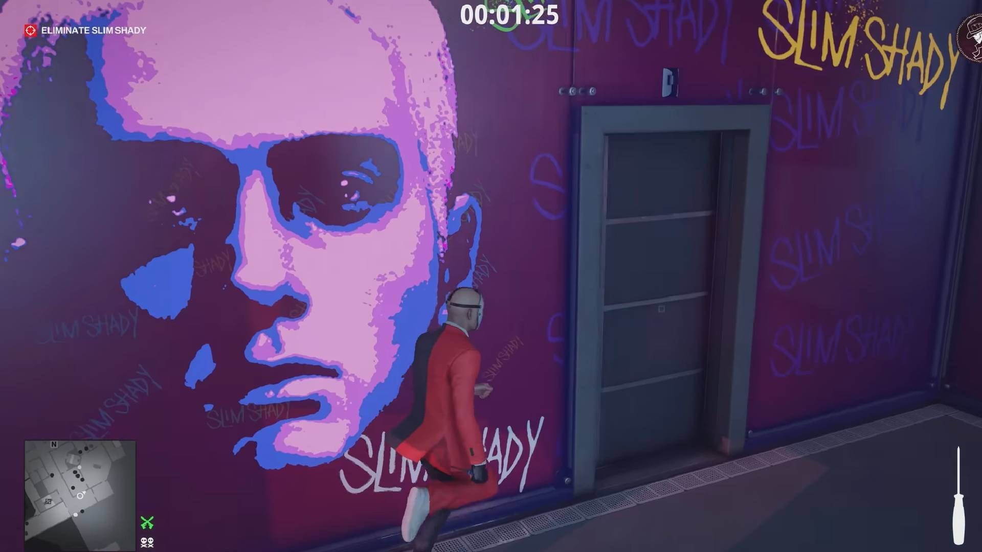 Enter the room to find the doctors (Image via IO Interactive || YouTube/MrFreeze2244)