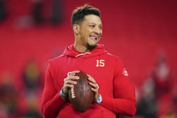 "This fit is garbage" "Just in time to ruin Sunday”: NFL fans react as Patrick Mahomes arrives for Texans vs. Chiefs Week 14 game