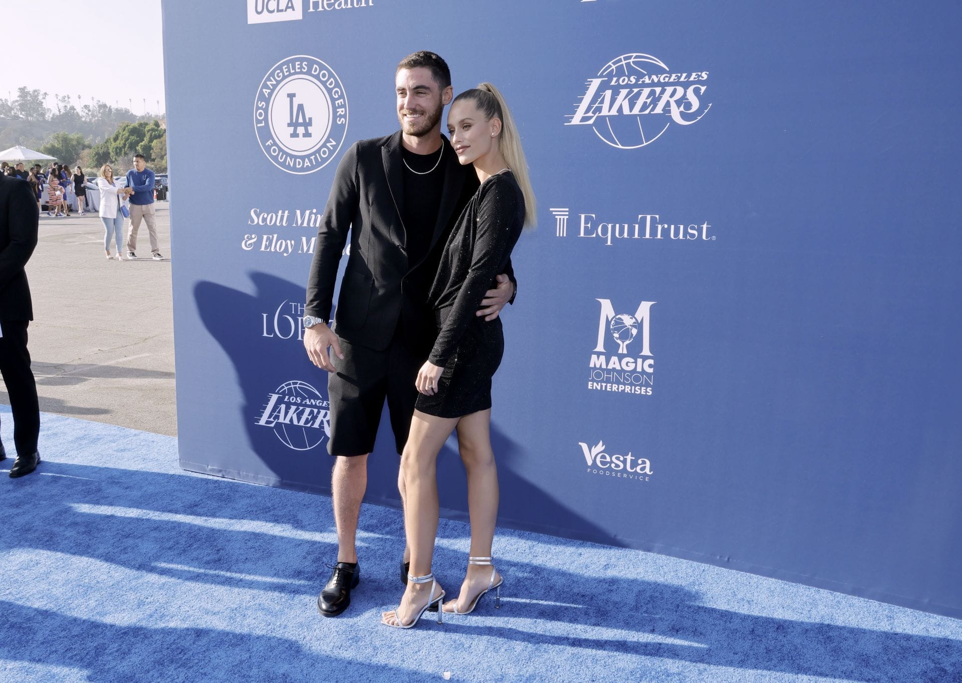 Will Smith’s wife Cara drops 2-word message as Cody Bellinger and spouse Chase hit the trails in Montana