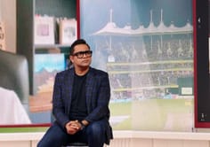 “Does it mean Hardik Pandya will bat at No. 7?” - Aakash Chopra criticises India’s tactics in IND vs SA 2025 1st ODI