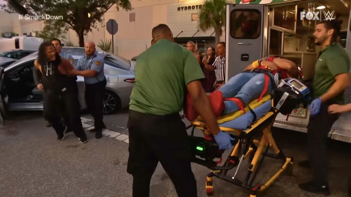 Elias was involved in an &quot;accident&quot; in 2020. [Image via WWE on YouTube]