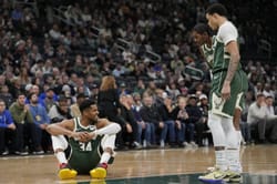 Giannis Antetokounmpo Texted Teammates After Calf Injury Sparked Trade Buzz