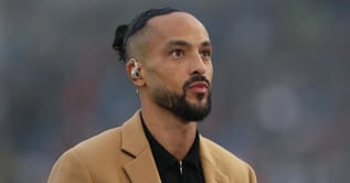 "I'd be asking questions" – Theo Walcott calls out Arsenal star for being 'too nice' after annoying moment in Chelsea draw