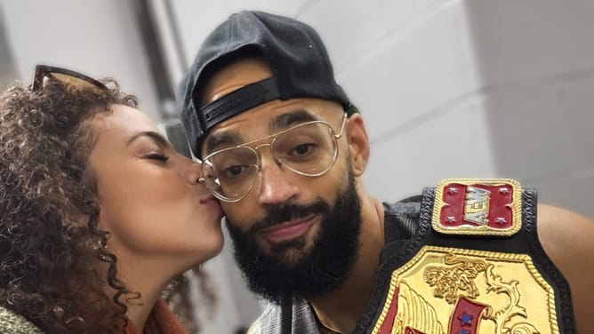 "Obviously not!"- Ricochet defends popular WWE star after recent backlash