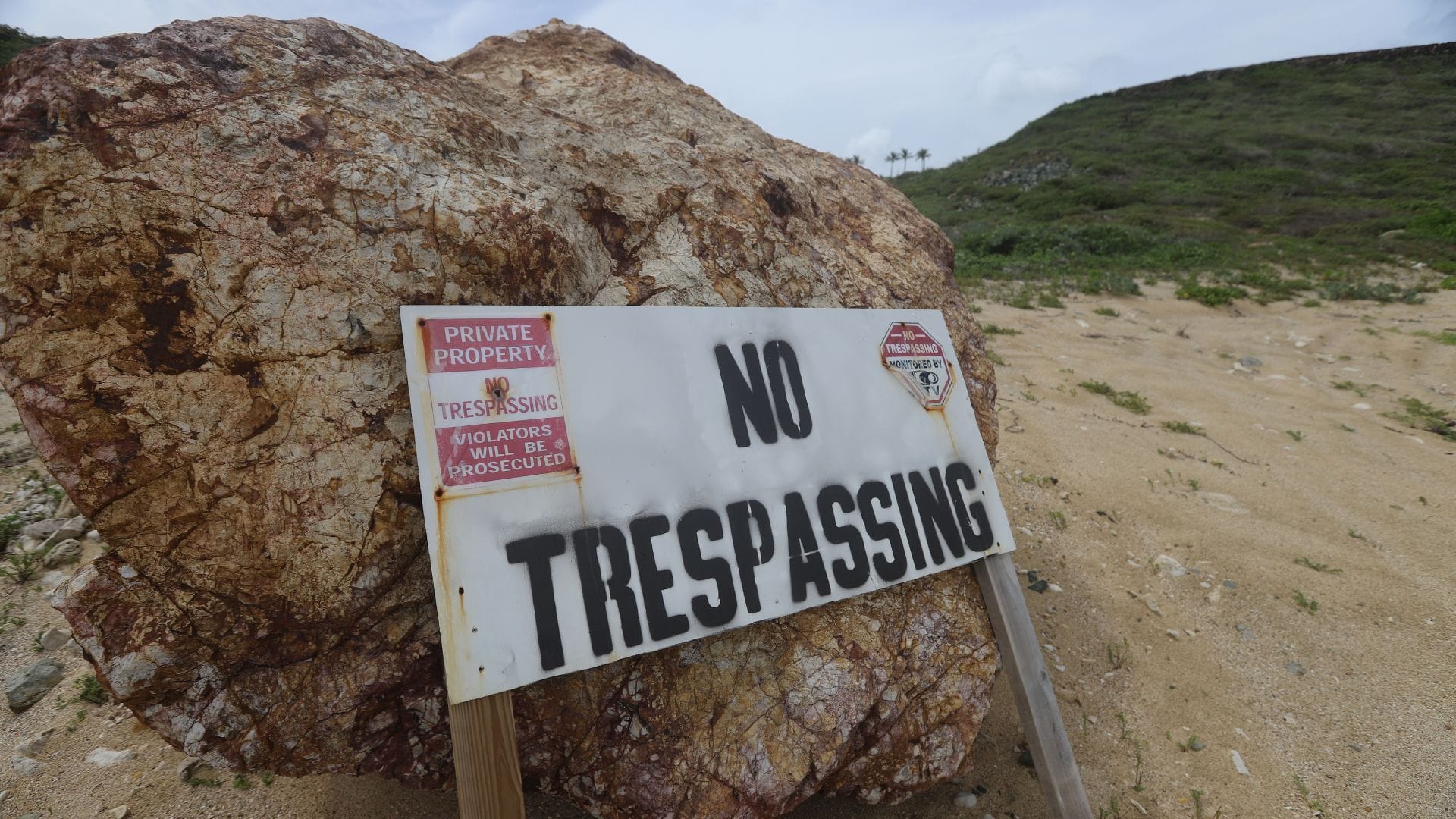 Image from Epstein&#039;s island (Image via Dropbox/@OGRDems)