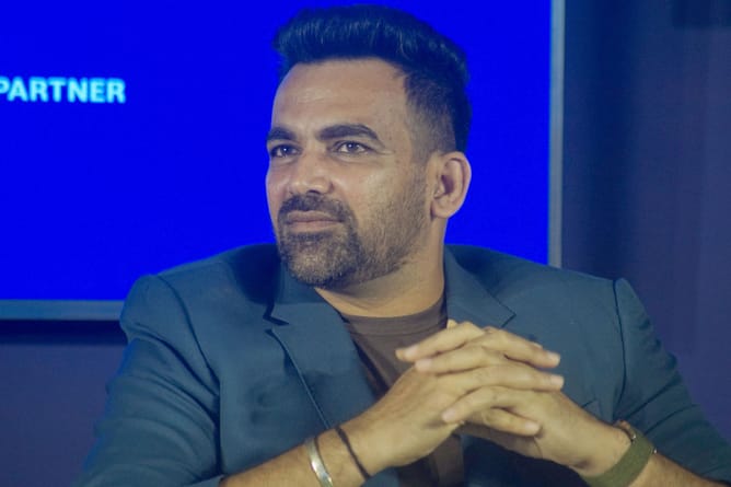 "Going to help him regain confidence" - Zaheer Khan sheds praise on Indian bowler's match-defining spell in IND vs SA 2025 3rd ODI
