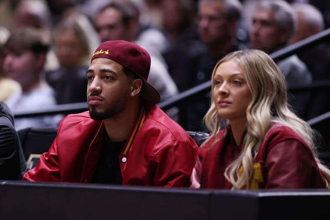 Tyrese Haliburton Sends 2-Word Shout Out Celebrating Iowa State’s Historic Crushing of #1 Purdue