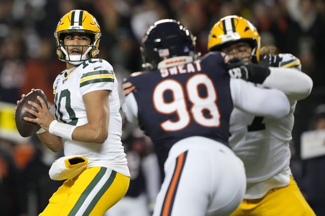 Chicago Bears vs. Green Bay Packers Inactives Today: Who is out for the NFC  wild-card round?