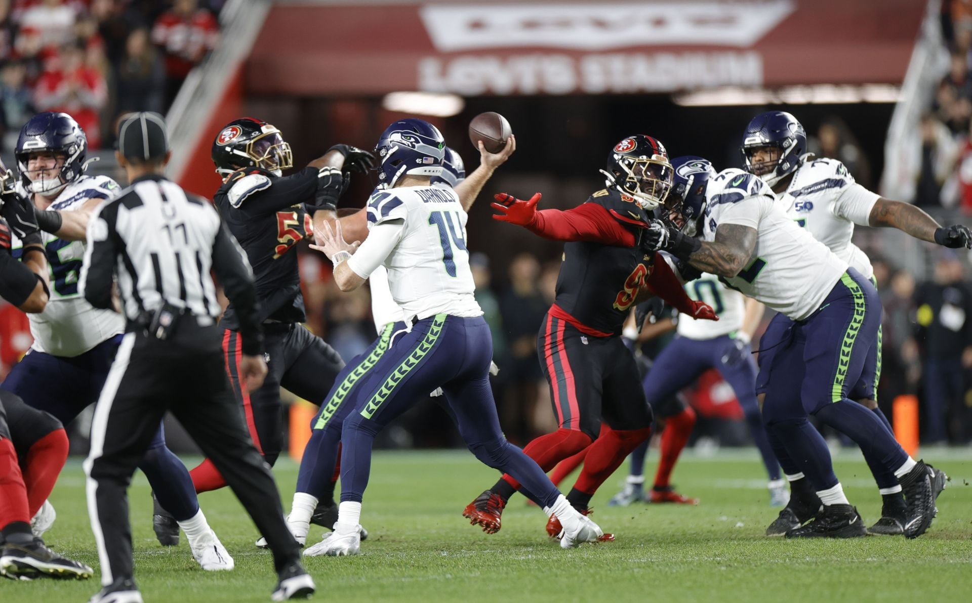 Seattle Seahawks vs. San Francisco 49ers Inactives Tonight: Who is out