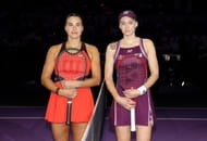 Aryna Sabalenka (left) and Elena Rybakina (right) in Buturce 2025: Getty Images