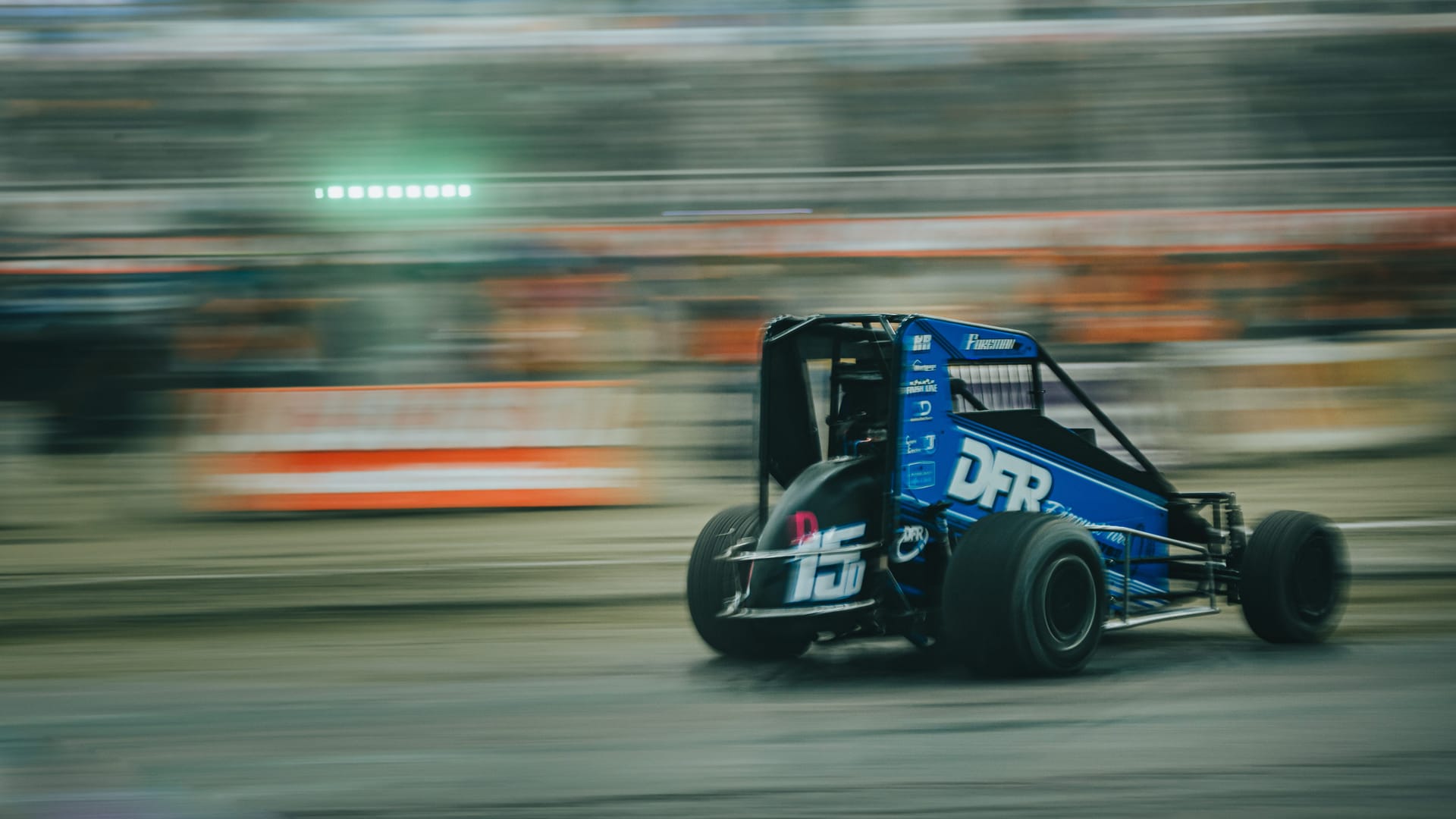 Pit brawl erupts at Chili Bowl Nationals as tensions spill over in Tulsa