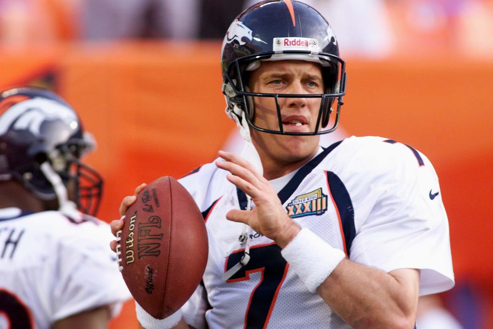 Bývalý QB Denver Broncos John Elway – Zdroj: Imagn