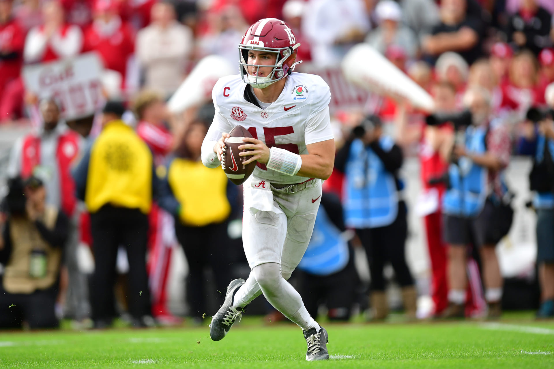 NCAA Football: Alabama QB Ty Simpson - Source: Imagn