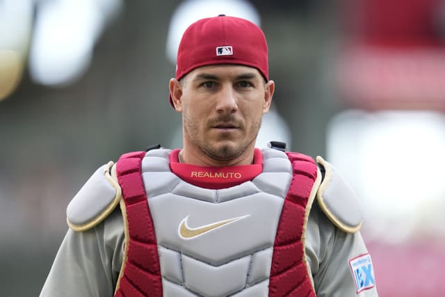 Worst day keeps getting worse";"Their failure is complete" - Fans react to Phillies re-signing J.T. Realmuto for $45M