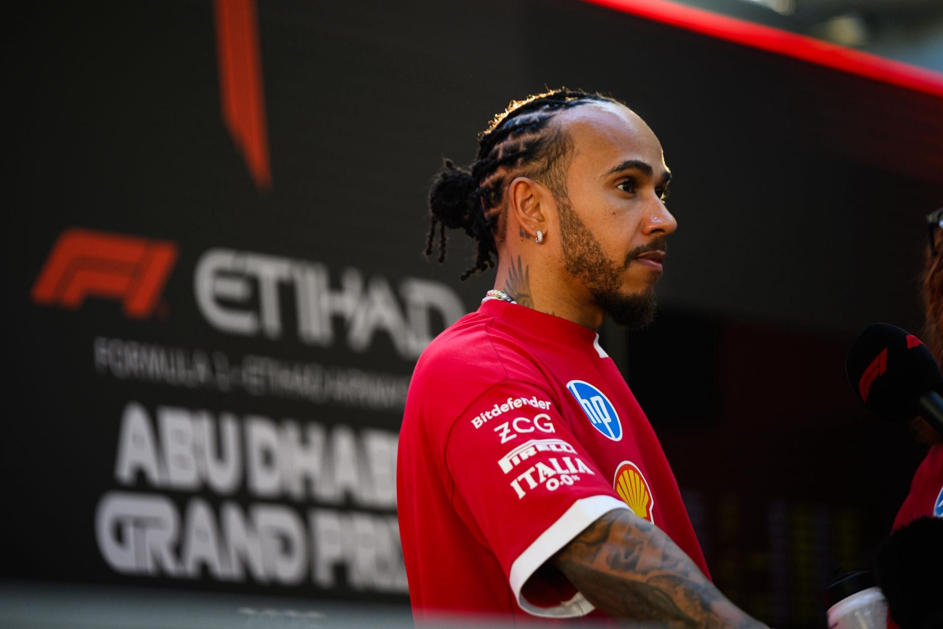 Lewis Hamilton at the F1 Abu Dhabi Grand Prix - Previews - Source: Getty