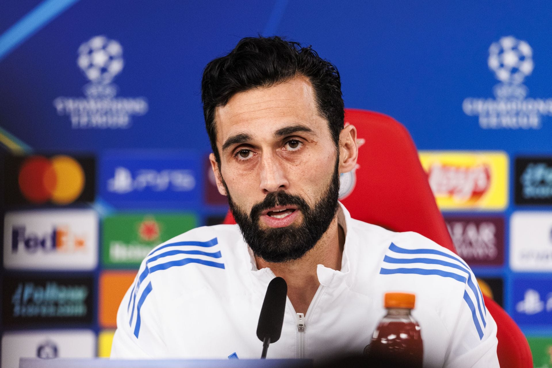 “The only worry in this lineup” – Real Madrid fans react to star’s inclusion in XI to face Benfica in UCL clash