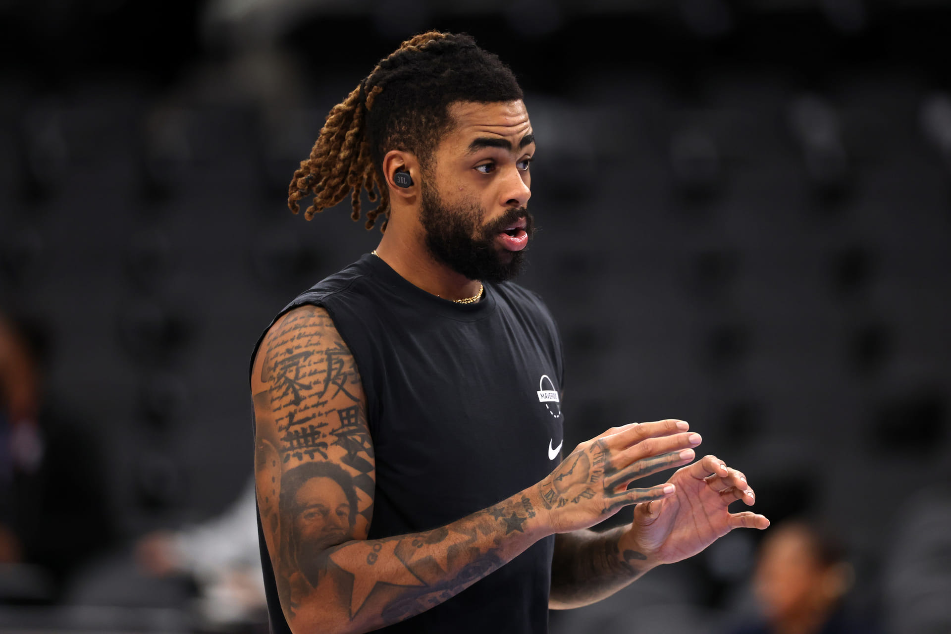 Top 3 Trade Destinations for D'Angelo Russell as Mavericks Explore Options