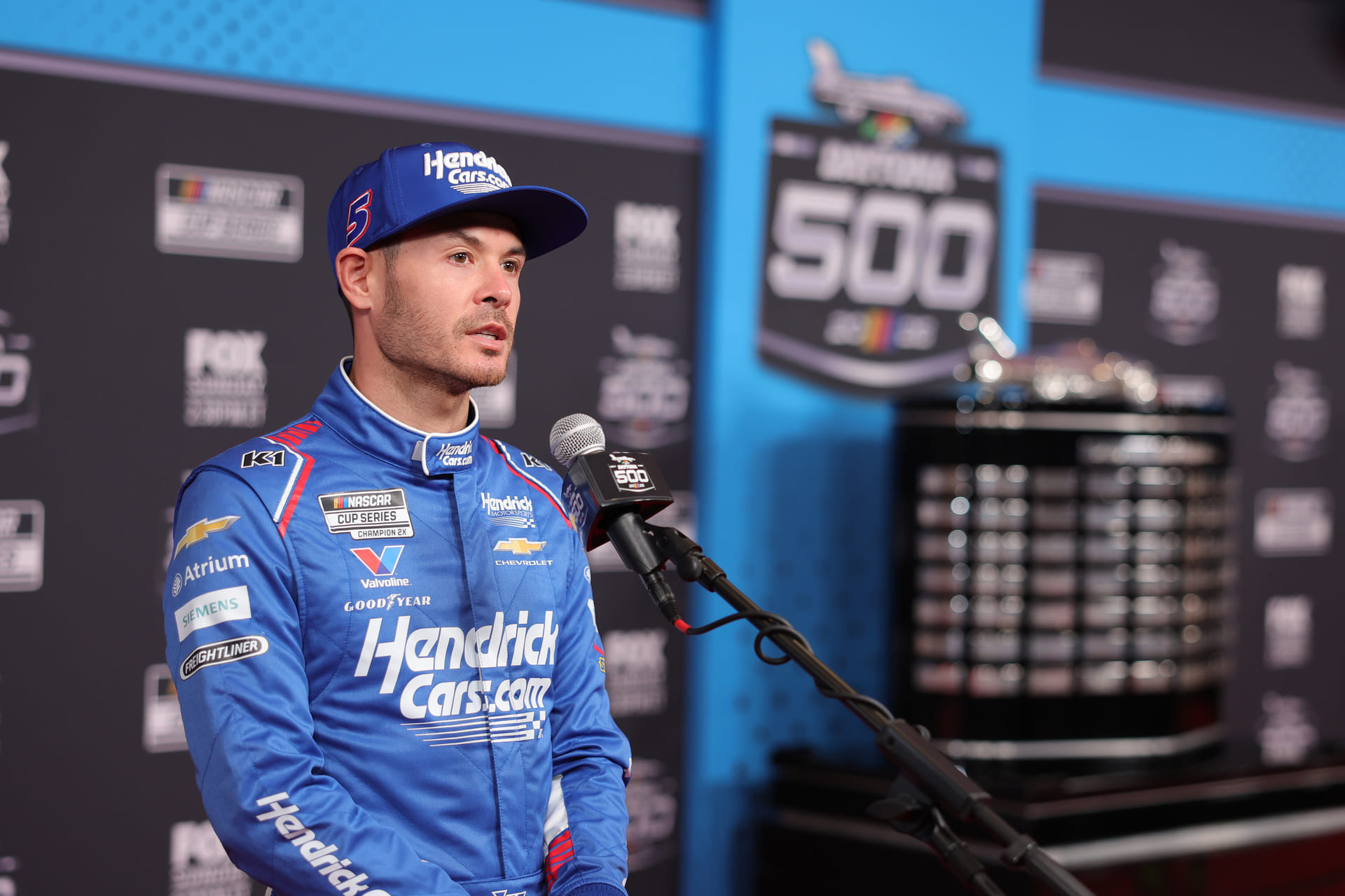 NASCAR champion Kyle Larson signs major contract extension with Hendrick Motorsports