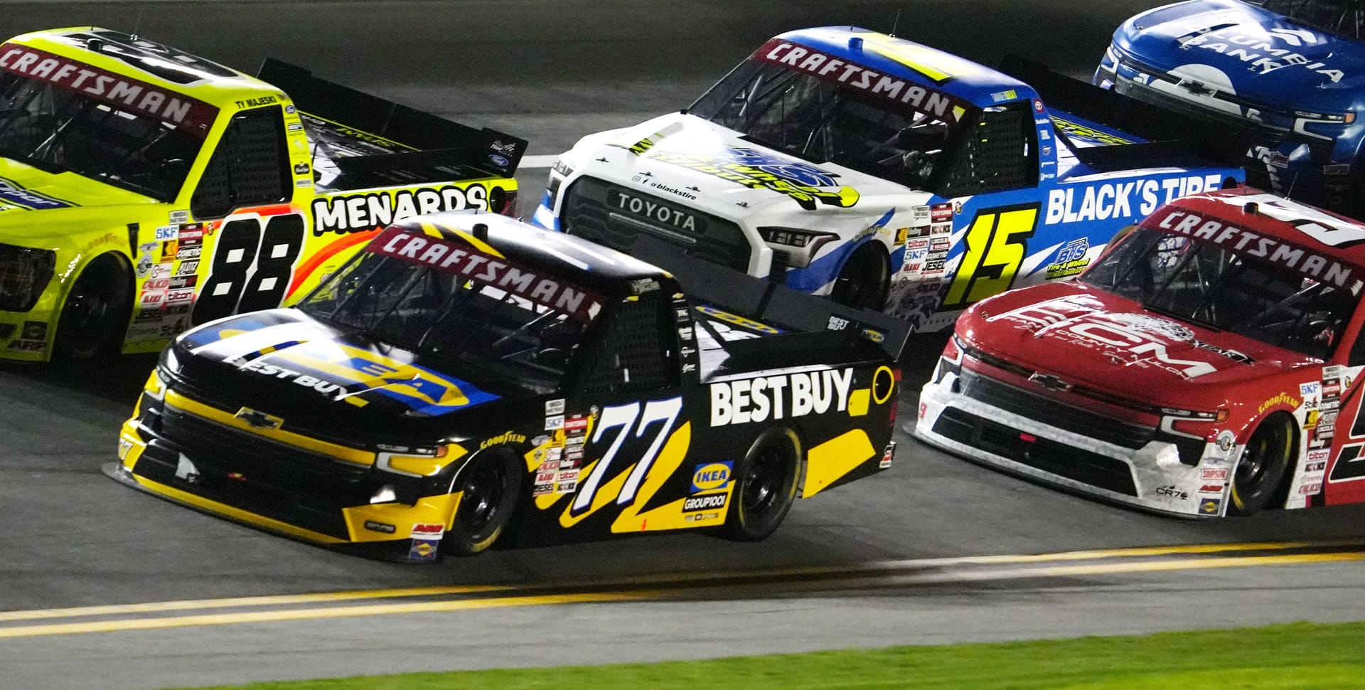 “Plenty of star power”: NASCAR fans react as Daytona Truck race ratings explode amid Cleetus McFarland, Tony Stewart debut&nbsp;