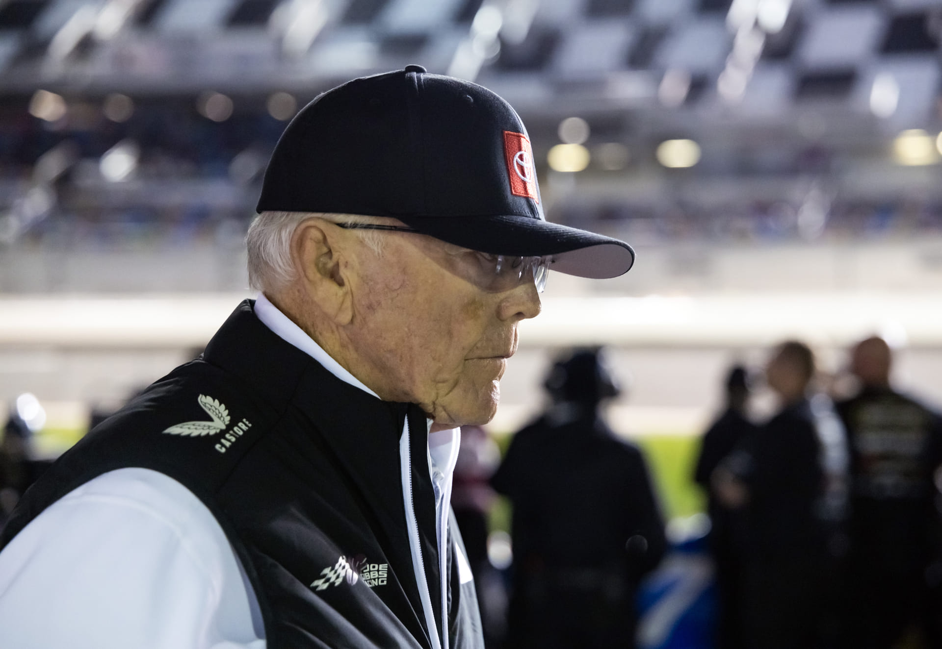 Hearing date set as Joe Gibbs Racing seeks restraining order against Chris Gabehart in high-stakes lawsuit battle