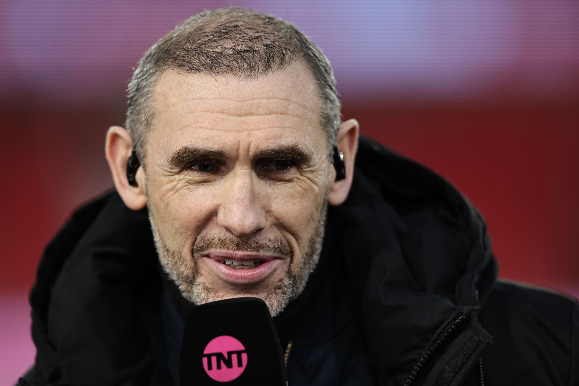 Martin Keown shares theory on why Man City winning against Liverpool is ‘better’ for Arsenal in title race