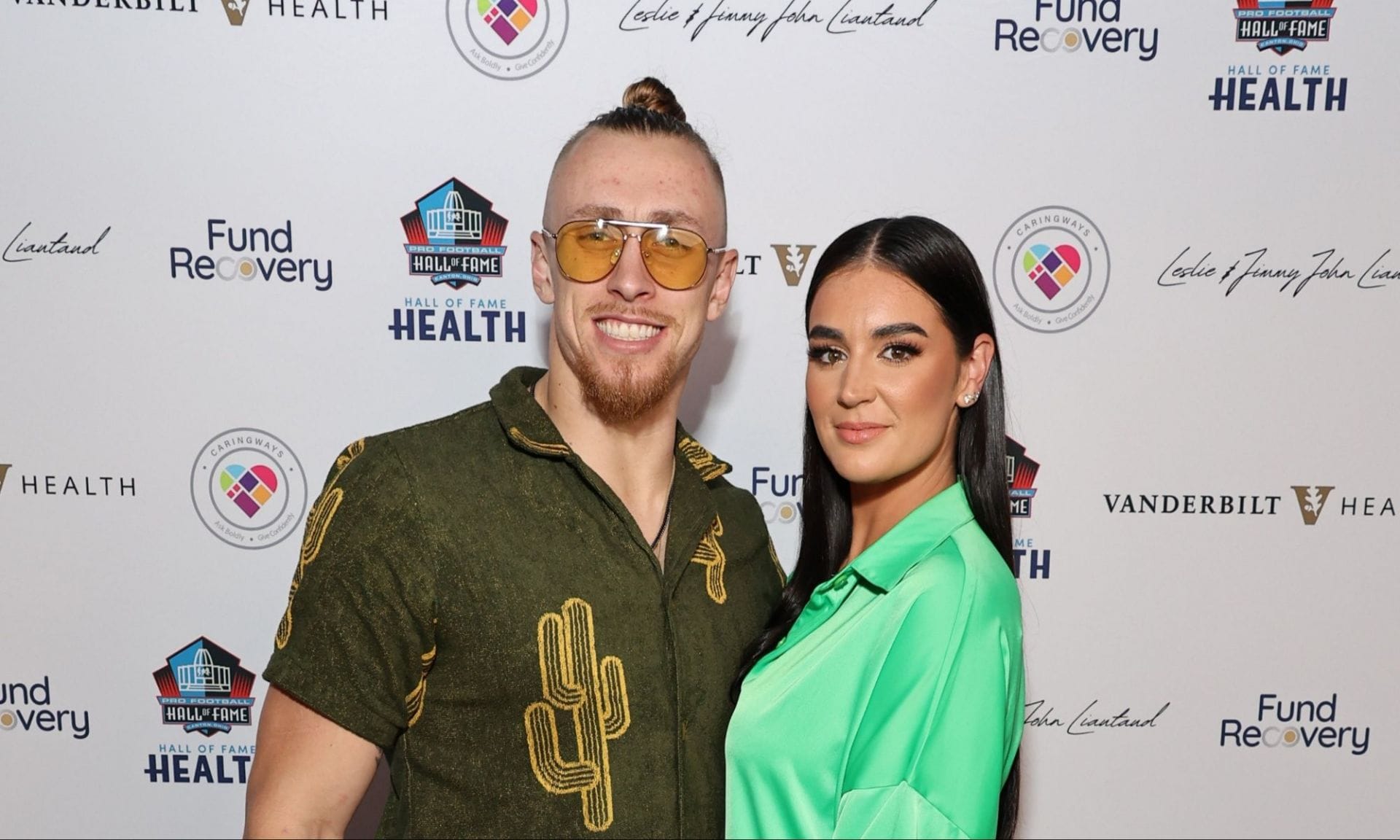 George Kittle reveals "one negative" with wife Claire