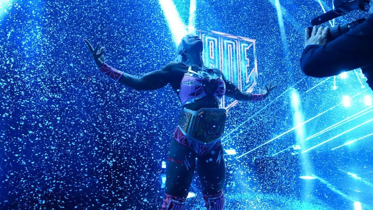 BREAKING: Two WWE Superstars return on SmackDown; Jade Cargill confronted backstage