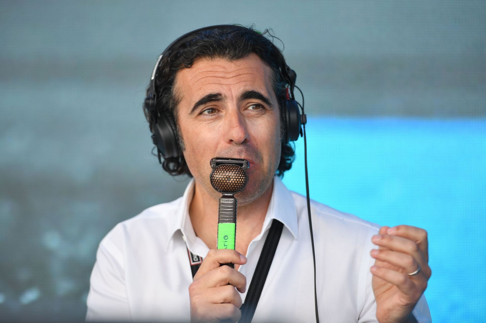 Dario Franchitti tells Dale Jr. how Jimmie Johnson was the “driving force” behind NASCAR Truck ride at St. Petersburg