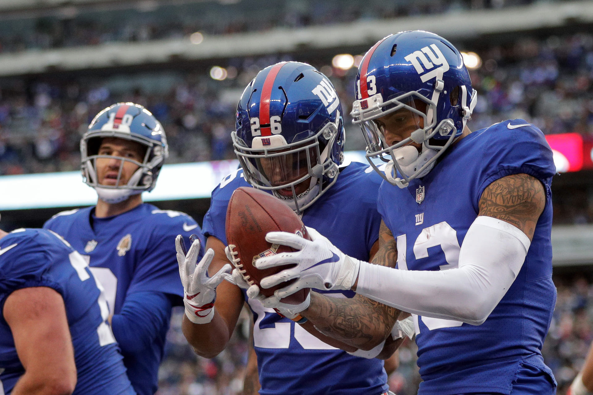 "Dudes won Super Bowls, what's Kyle tryna teach": NFL fans react to Odell Beckham Jr, Saquon Barkley reunite under 49ers HC for flag football