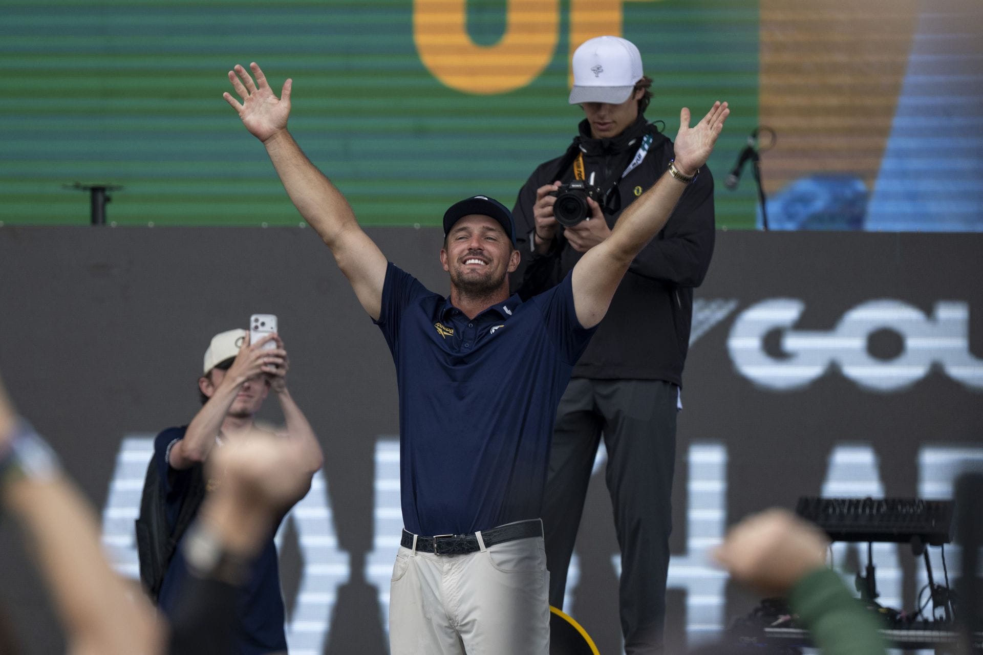 Does Bryson DeChambeau make $54,000 per hole on LIV Golf? Earnings breakdown