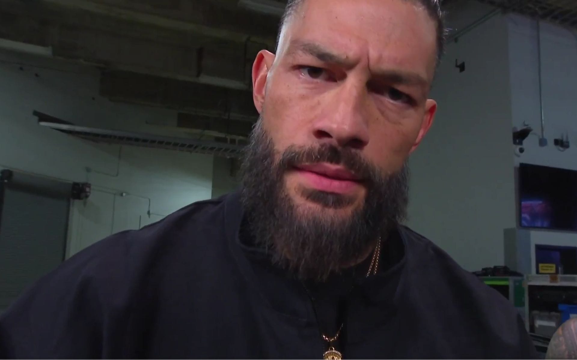 Roman Reigns sends a chilling message to the entire Bloodline amidst controversial CM Punk comment
