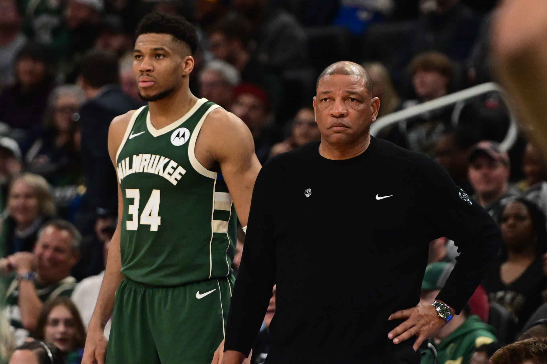 Giannis Antetokounmpo Injury Update: Doc Rivers Shares Latest on Bucks Star's Knee After Scary Landing Against Pacers