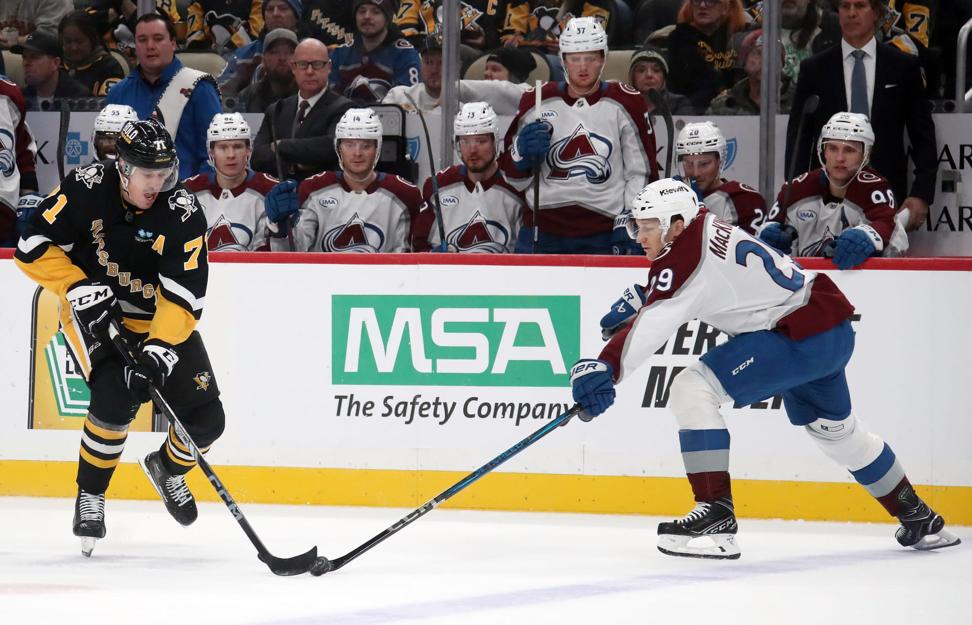 Nathan MacKinnon questions Avalanche's D pair rotations after heavy loss against Penguins - "The flow is off"