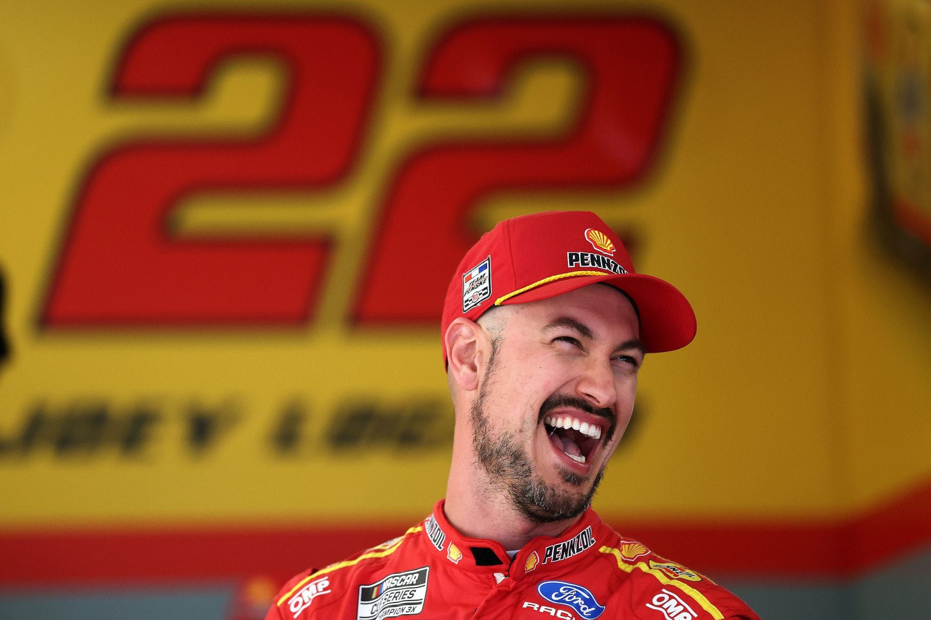 Joey Logano’s former right-hand man breaks down why Richard Petty and Dale Earnhardt never needed cool shirts 