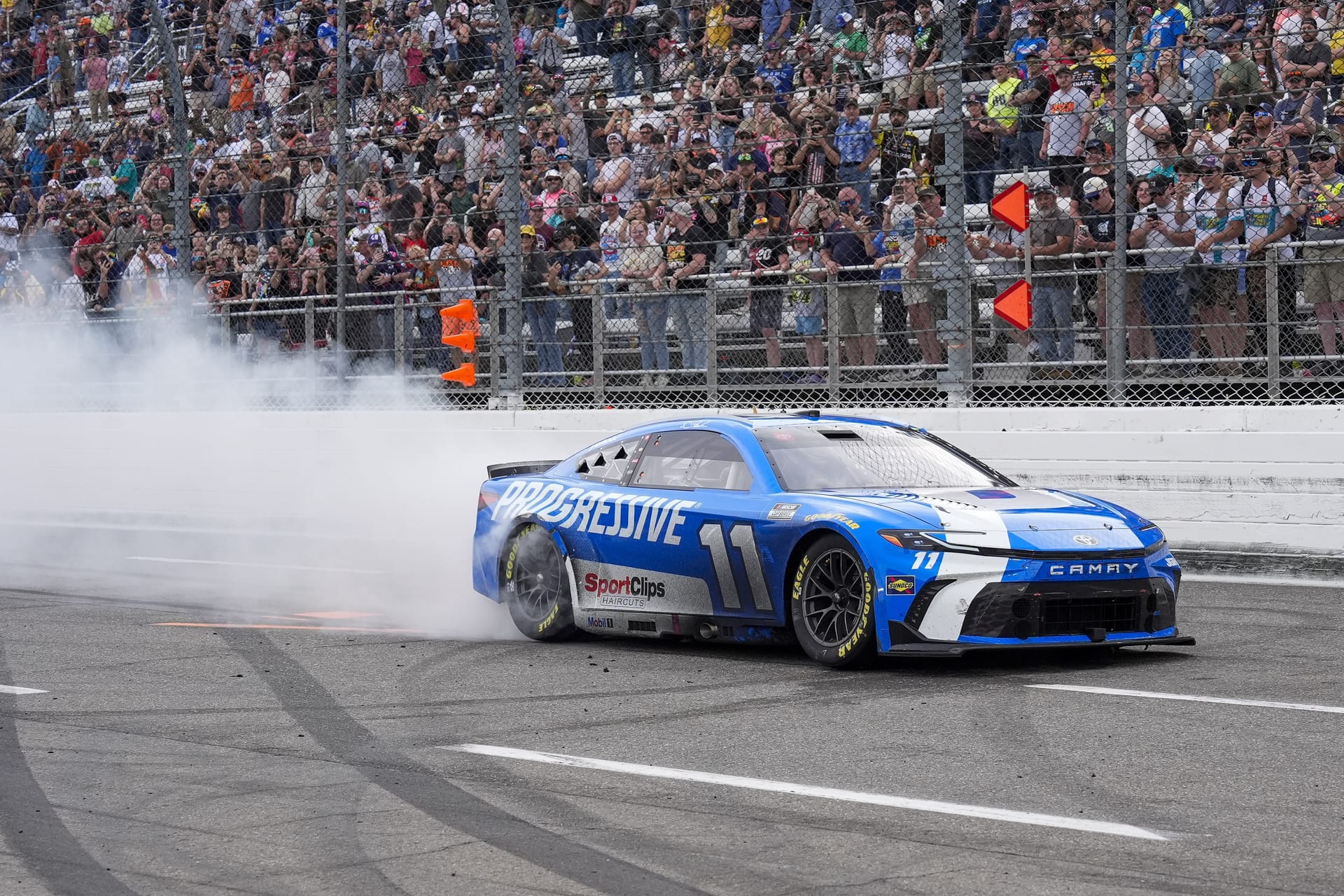 Is there a NASCAR race today? 2026 Cook Out 400 Schedule, Start Time & TV Channel for Cup Series