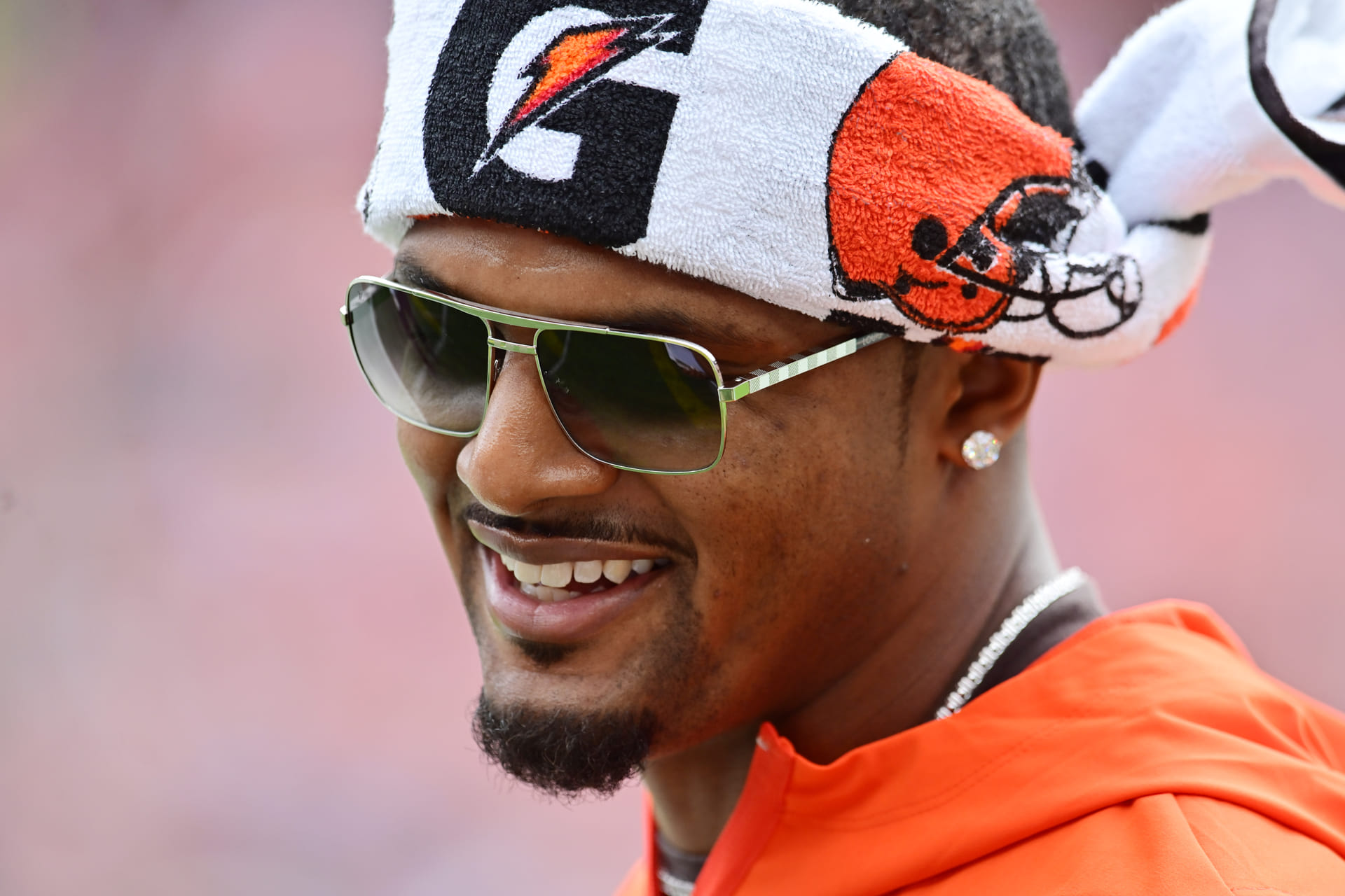 "Dude an idiot “NUKE entire franchise”: NFL fans rip Browns owner Jimmy Haslam over "demoralizing" Deshaun Watson optimism