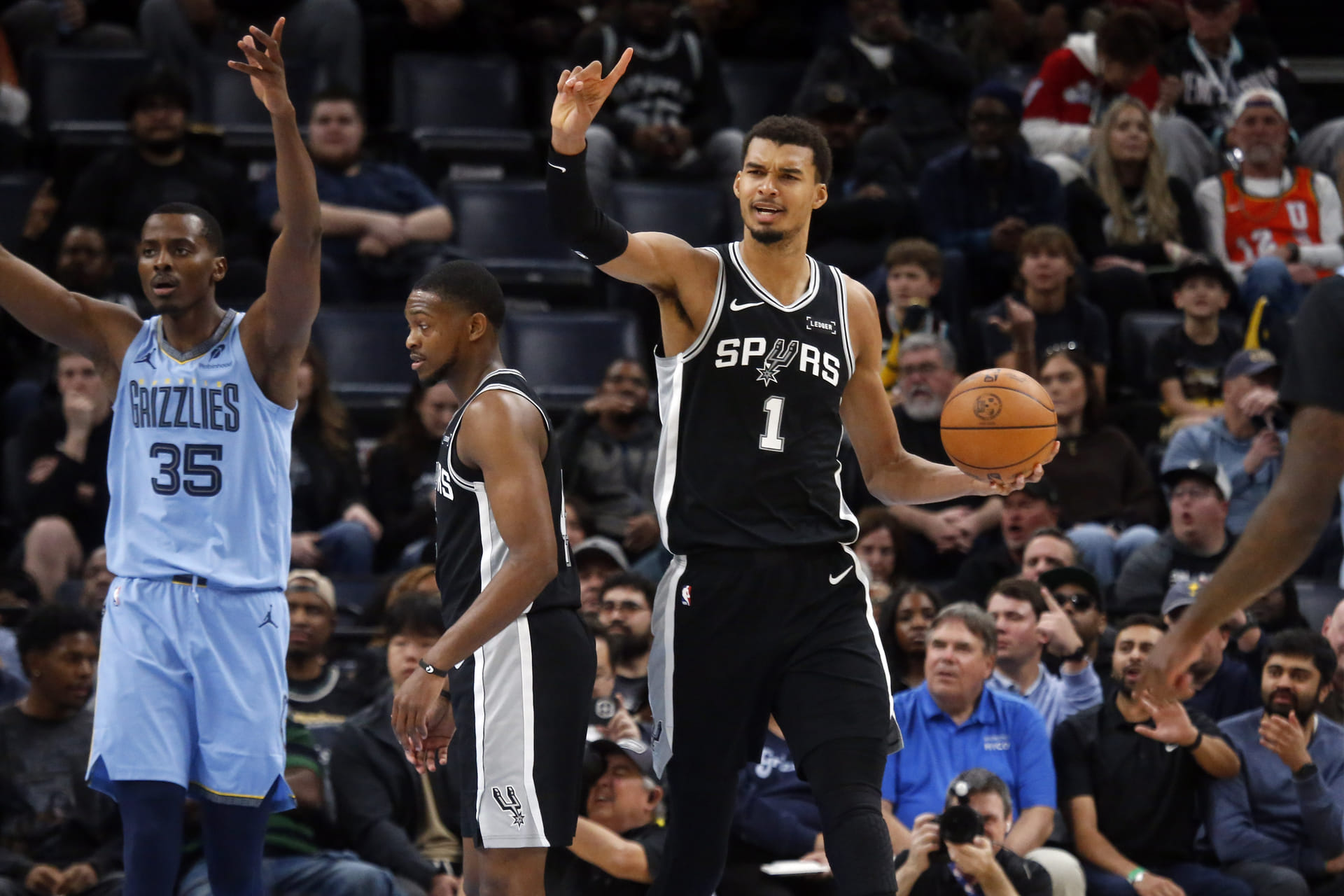 San Antonio Spurs vs Memphis Grizzlies Preview: Starting Lineups Tonight, Betting Tips and Game Prediction (Mar. 25) | 2025-26 NBA Season