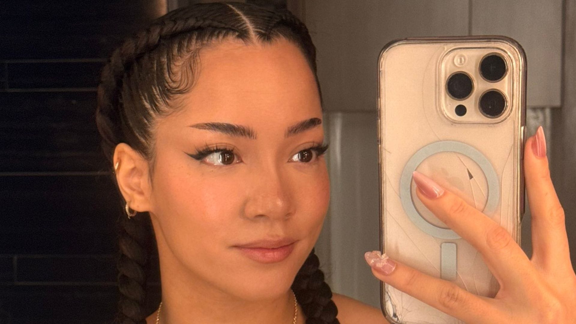 "I’m actually so over it": Twitch streamer Cinna calls out Jasontheween, implies he got her sick