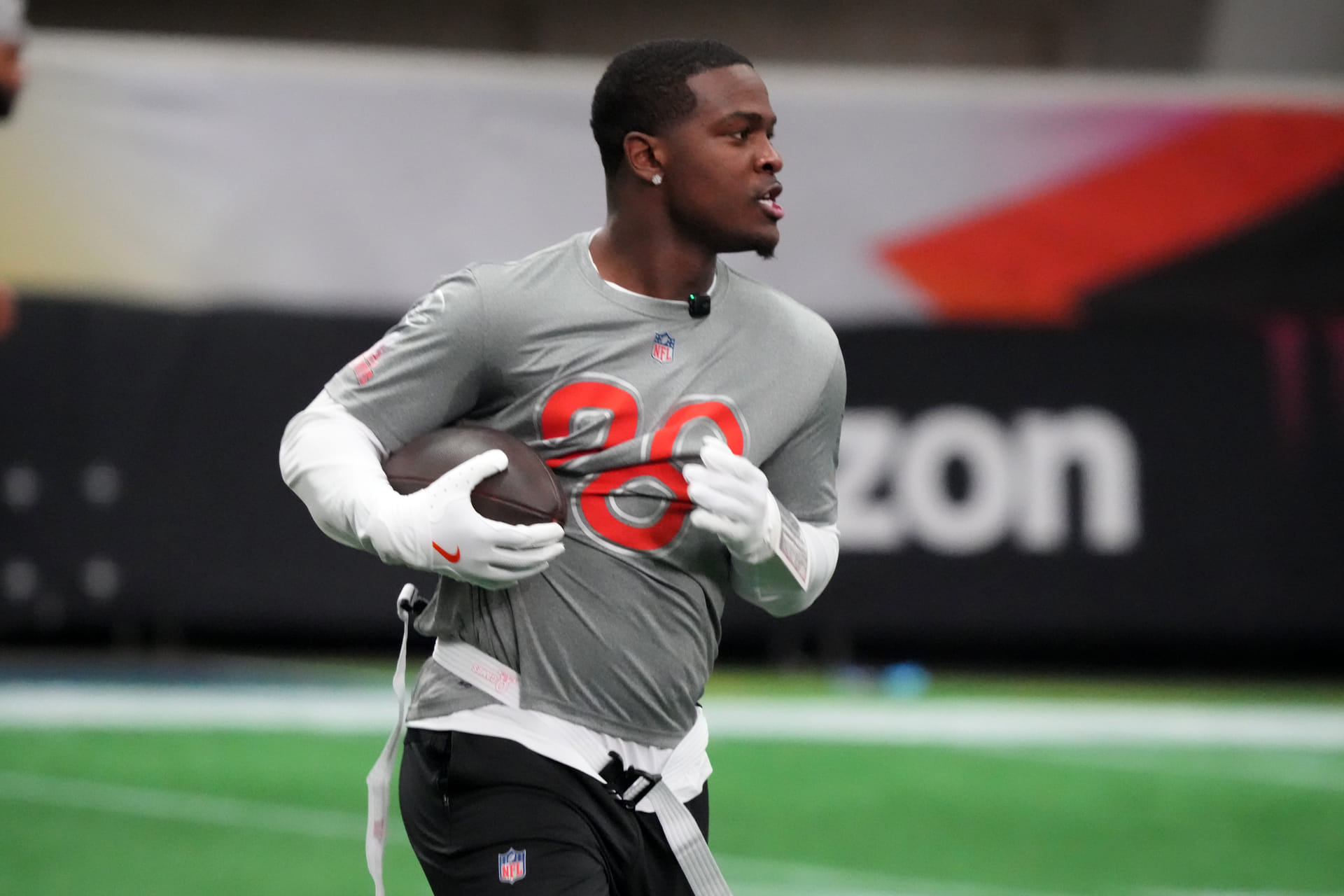 "Didn't they say the same about Jaylen Waddle?": NFL fans react to Dolphins' stance on trading De'Von Achane