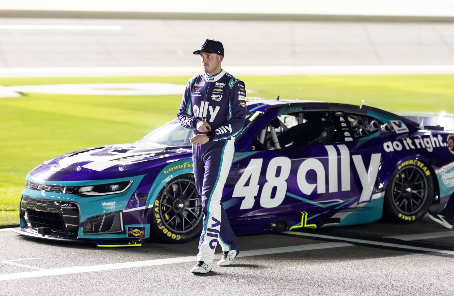 Hendrick Motorsports drops concerning Alex Bowman update ahead of Phoenix Cup race: “It’s obviously frustrating”