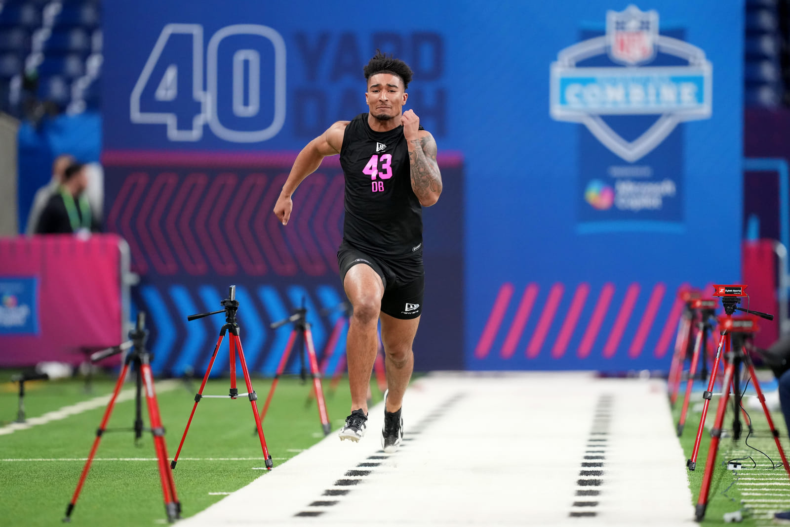 Eagles' Cooper DeJean endorses Xavier Nwankpa as Iowa DB turns heads at ...