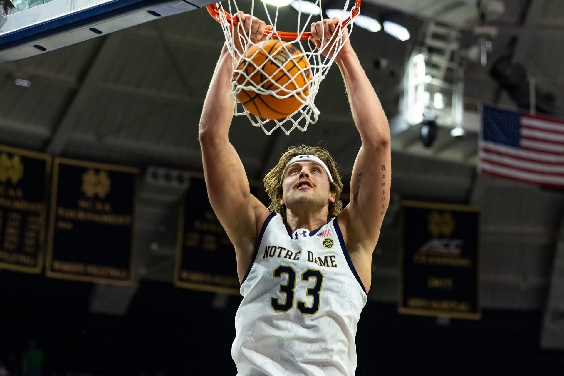 “How does Chris Ballard still have a job” “Mo Alie Cox part 2”: NFL fans react as Colts sign 6'8'' Notre Dame basketball forward for tight end spot