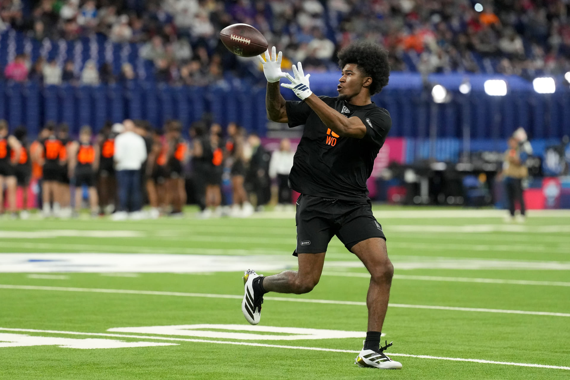 "This would be another bad 1st rd pick," "Waste of time": NFL fans mock Brandon Beane as Bills eye 28-TD college WR to help Josh Allen