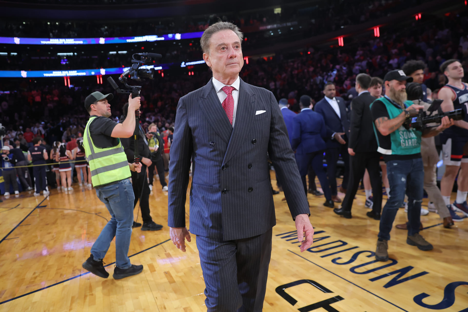 PHOTO: Richard Pitino shares wholesome family photo after dad Rick Pitino’s St. John’s beats Dan Hurley’s UConn for Big East title