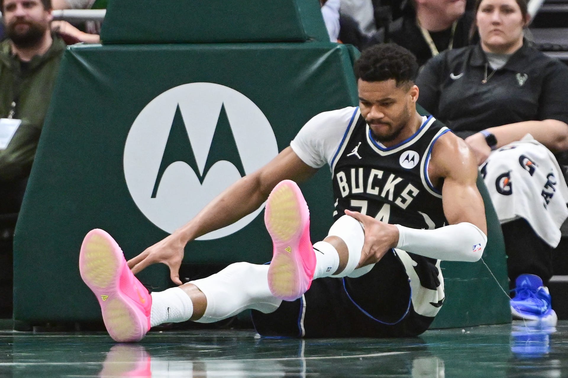 Giannis Antetokounmpo Landing Spots: 5 Teams That Could Pry 2x NBA MVP Away from Bucks as Owner Admits Clock Is Ticking