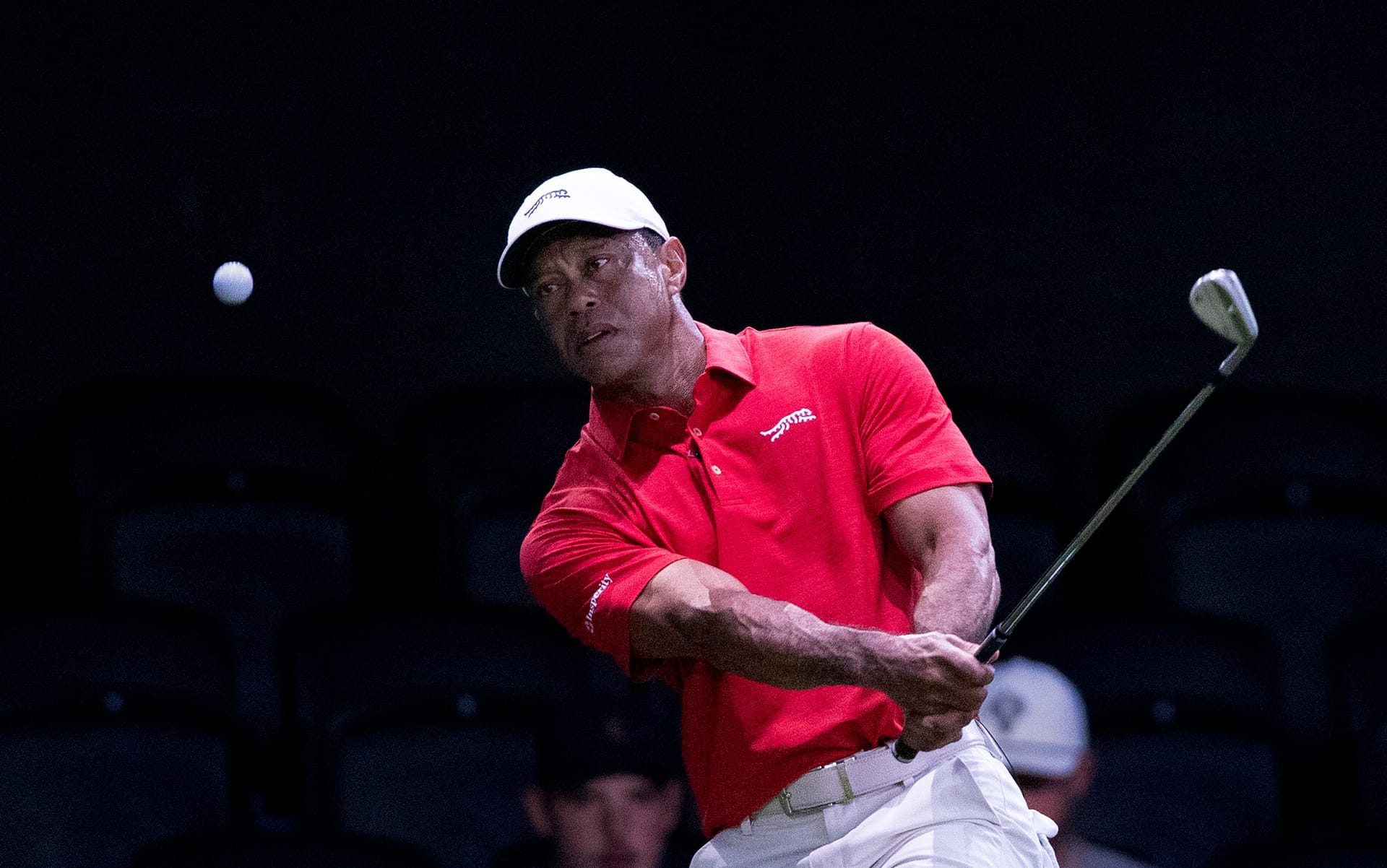 WATCH: Tiger Woods rips stingers on his return to TGL post injury