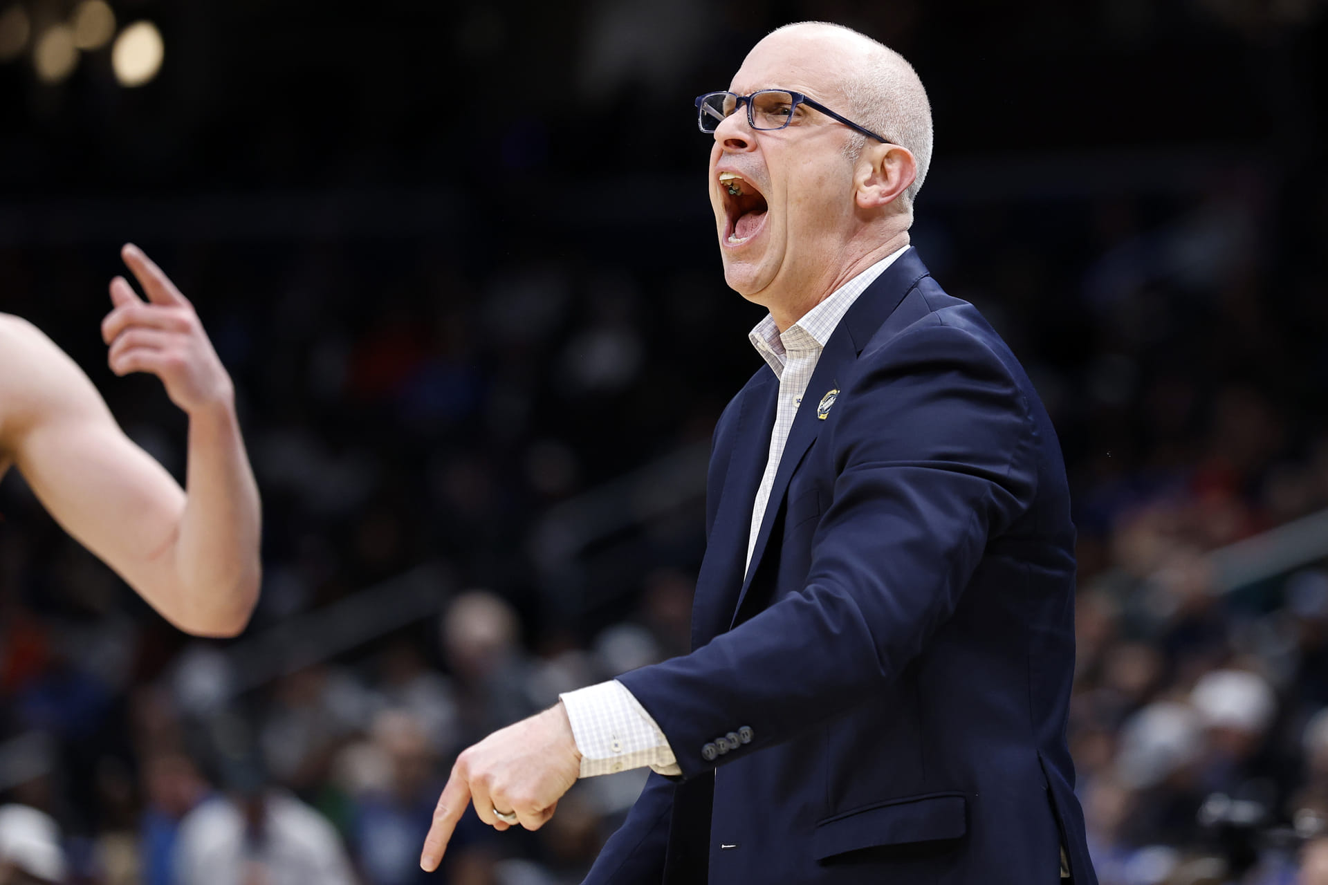 “Not as good as the other 3”: Dave Portnoy questions Dan Hurley’s UConn while naming title contenders for March Madness