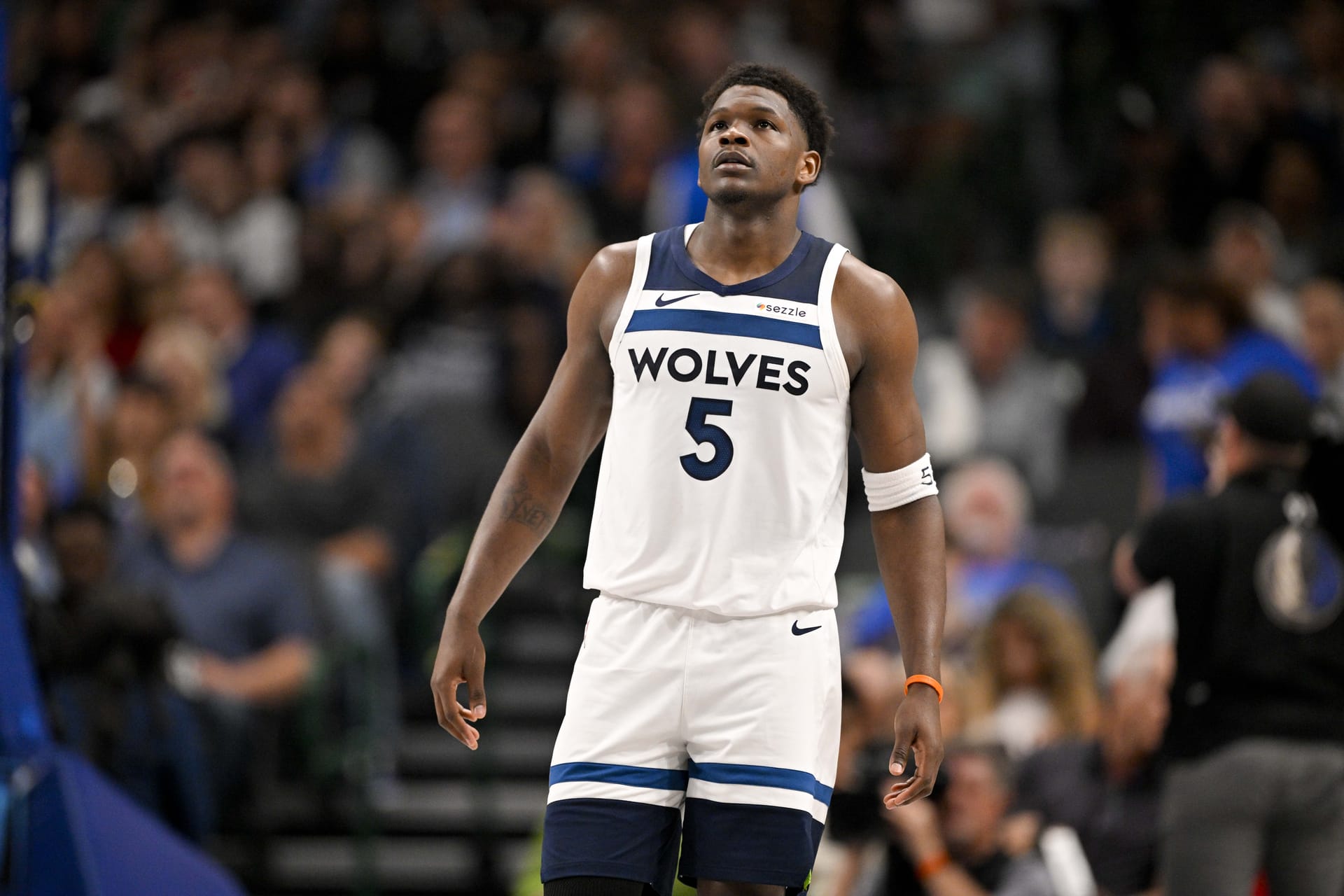 "I was taking a sh*t": Anthony Edwards reveals the most unexpected reason for coming off the bench against Mavericks